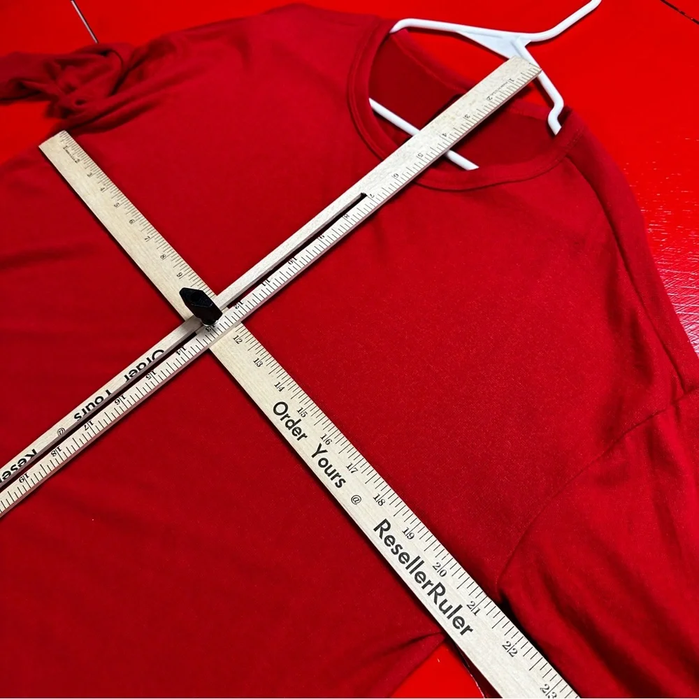 OLD NAVY LIGHT WEIGHT OVERSIZED THING SWEATER - Picture 4 of 5